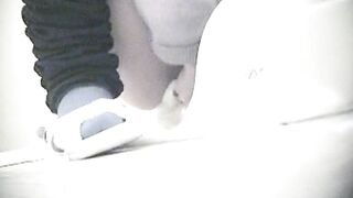 ジョニー出っ歯さんの檄撮！トイレ決死隊 Vol.1-7 voyeur jp 150526 03