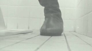 女子トイレ盗撮若い嬢編vol.11-15 voyeur jp 150526 03
